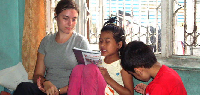volunteer in nepal